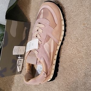 Valentino Camo Trainer Sneakers 8.5 Skin Sorbet
